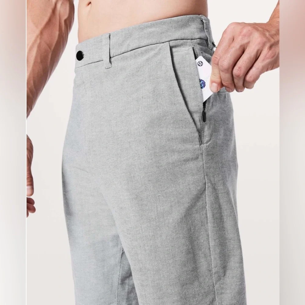 Lululemon Commission Relaxed Short Qwick Oxford Light Gray Sz 36 Flat Front